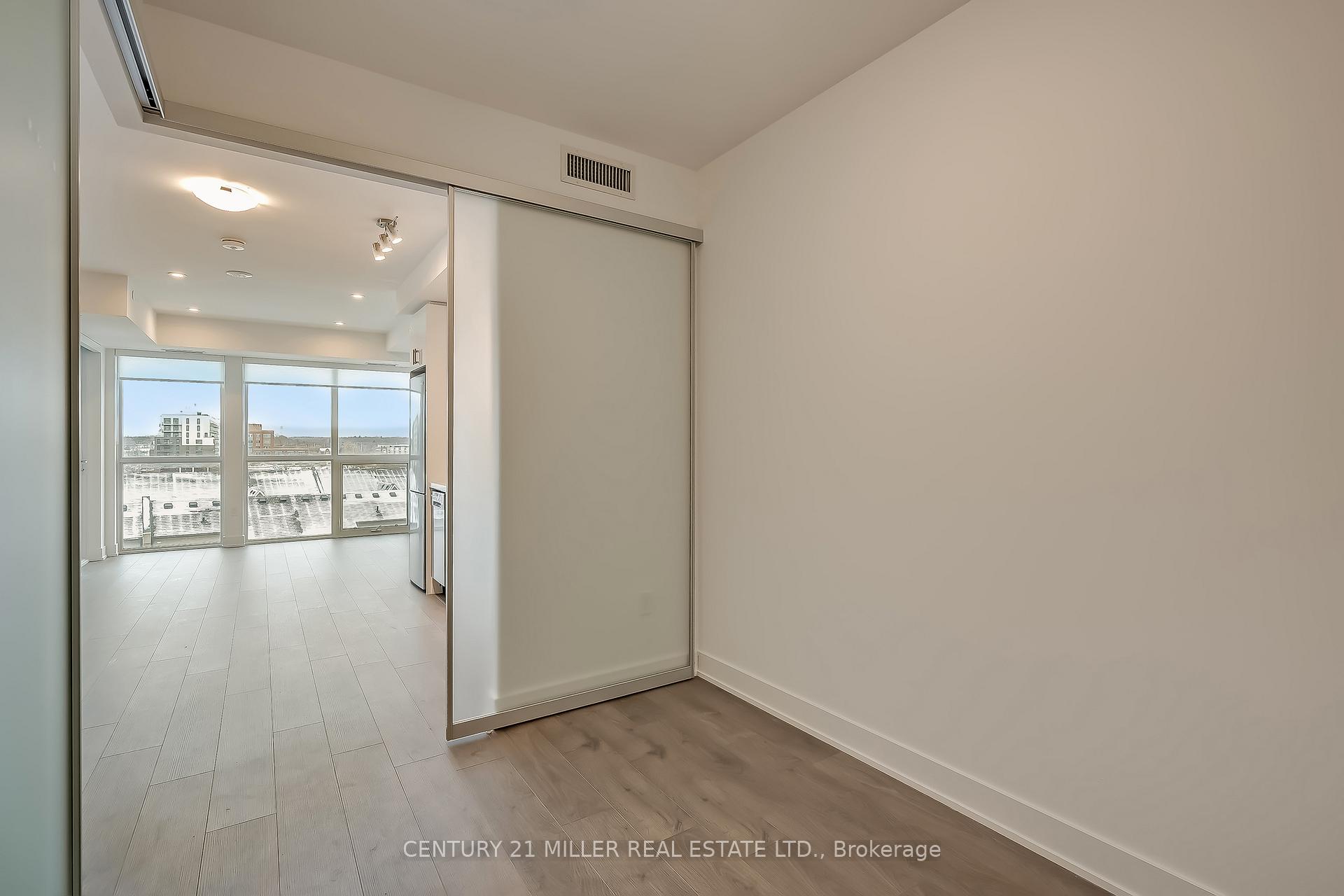 Photo 14 of Unit 713, 2343 Khalsa Gate, Oakville, Westmount — HOMEH