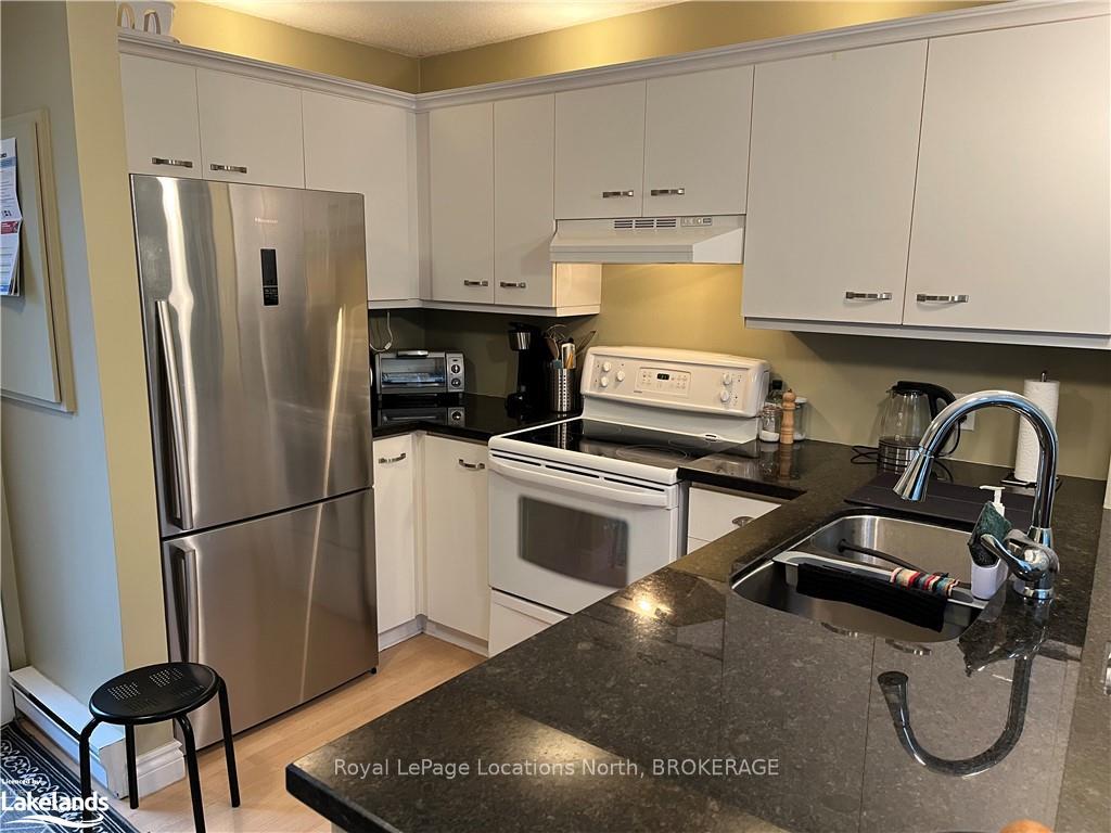Photo 11 of Unit 160, 51 Trott Boulevard, Collingwood — HOMEH