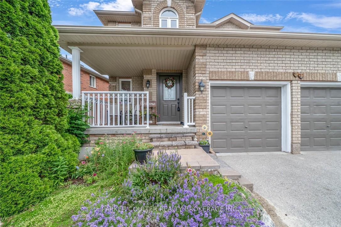 Photo 9 of 84 Gore Drive, Barrie, Ardagh — HOMEH
