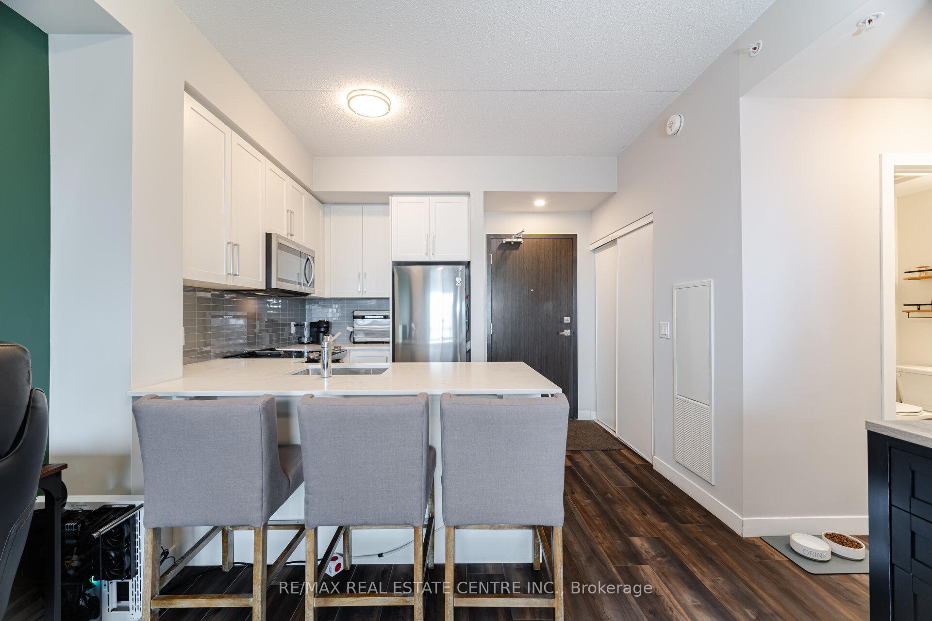 Photo 7 of Unit 710, 15 Queen Street S, Hamilton, Central — HOMEH