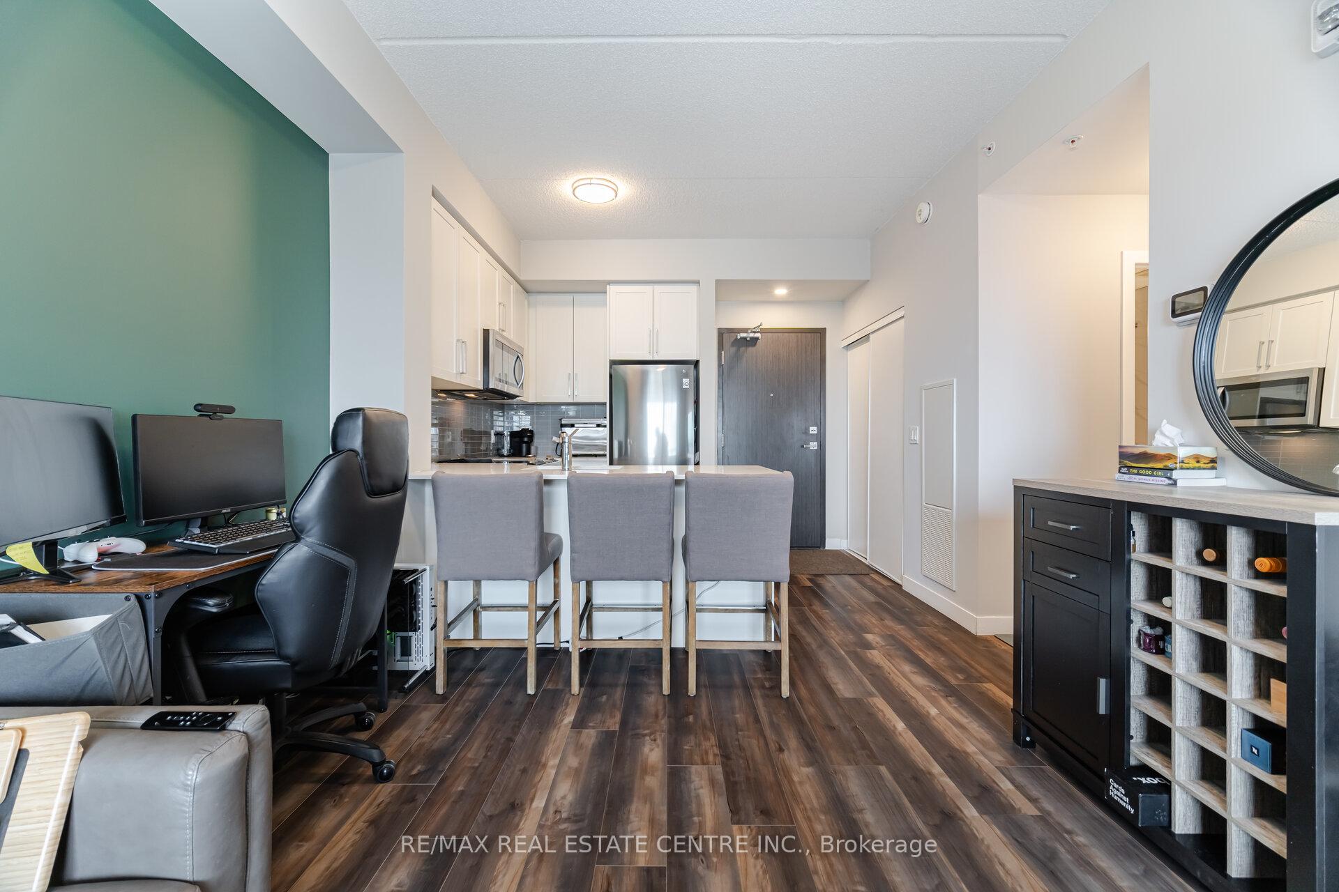 Photo 13 of Unit 710, 15 Queen Street S, Hamilton, Central — HOMEH