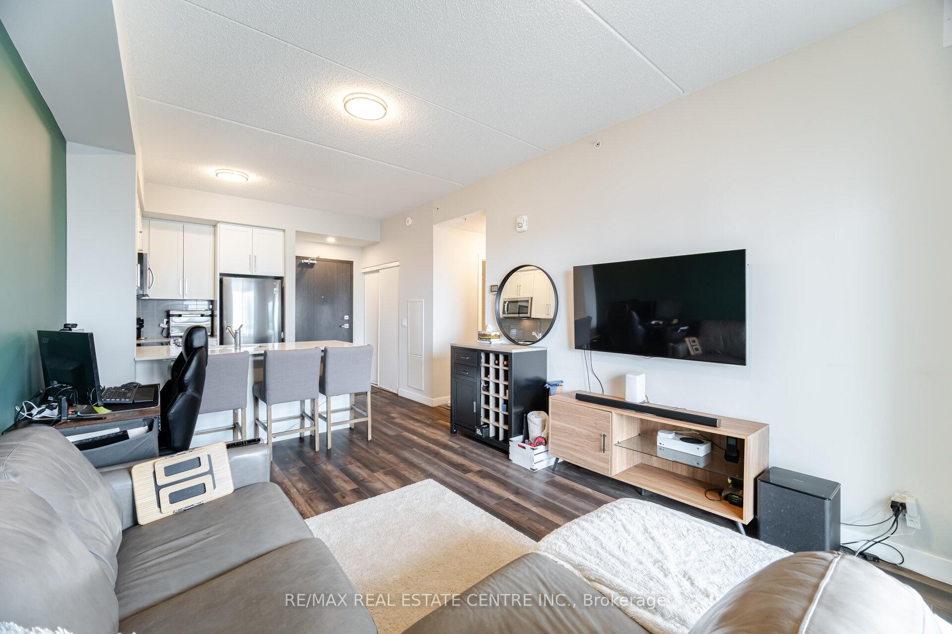 Photo 18 of Unit 710, 15 Queen Street S, Hamilton, Central — HOMEH