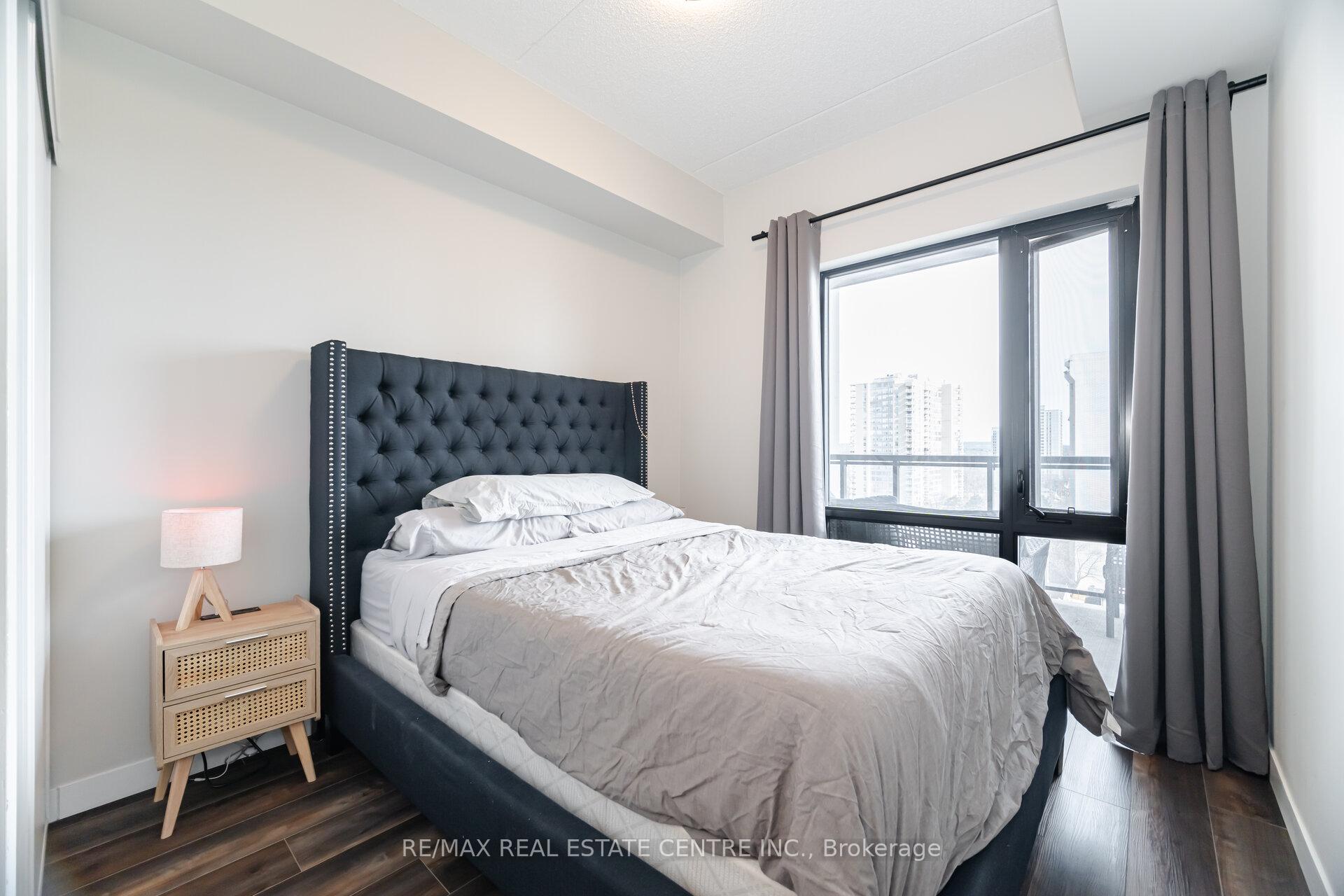 Photo 20 of Unit 710, 15 Queen Street S, Hamilton, Central — HOMEH