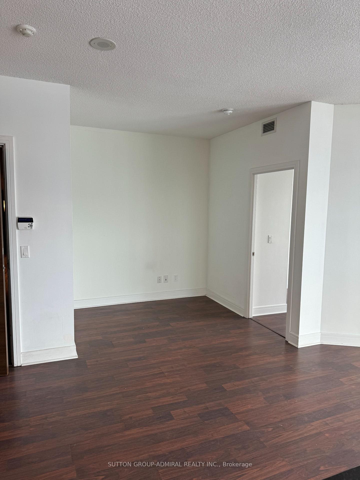 Photo 22 of Unit 1506, 35 Brian Peck Crescent, Toronto, Thorncliffe Park — HOMEH