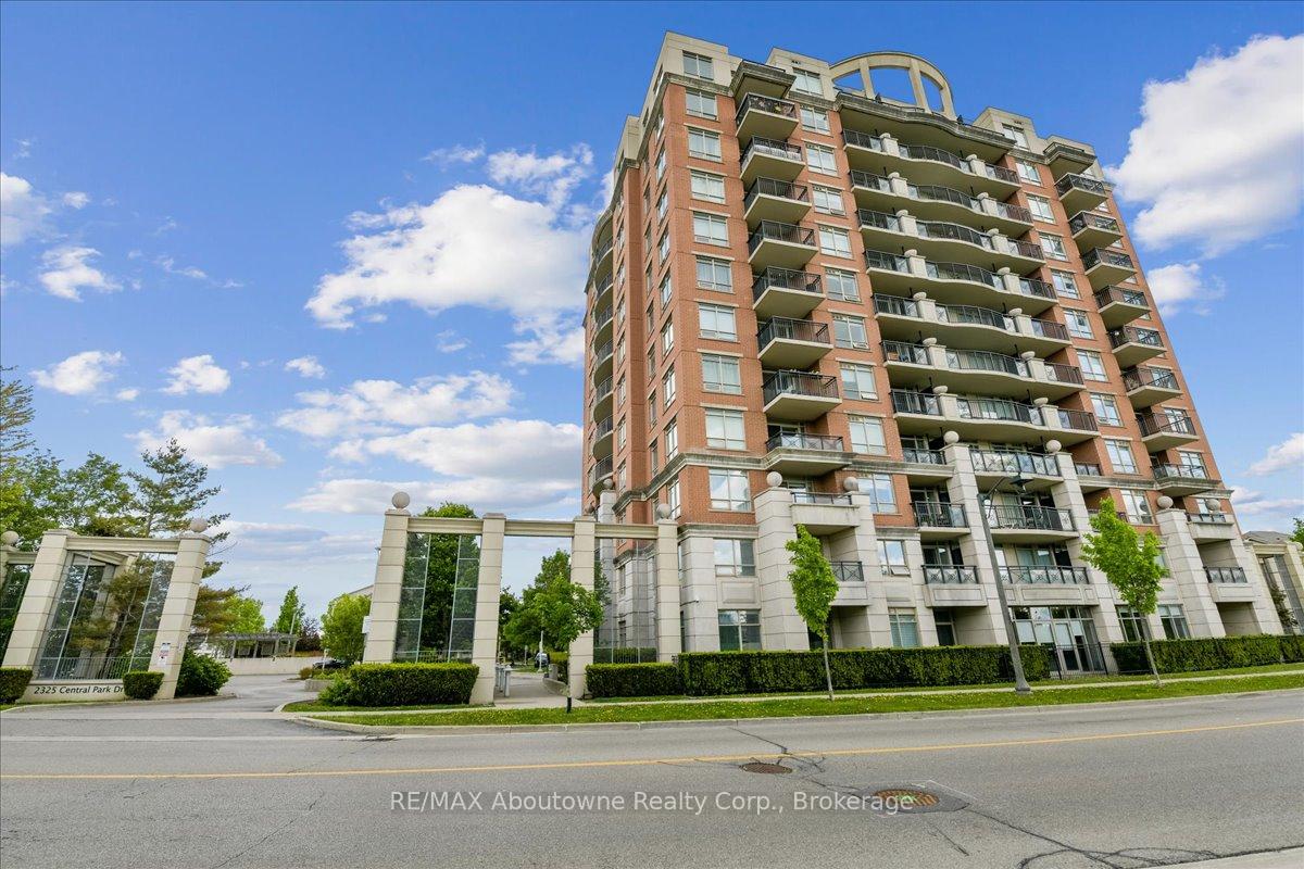 Photo 1 of Unit 805, 2325 Central Park Drive, Oakville, River Oaks — HOMEH