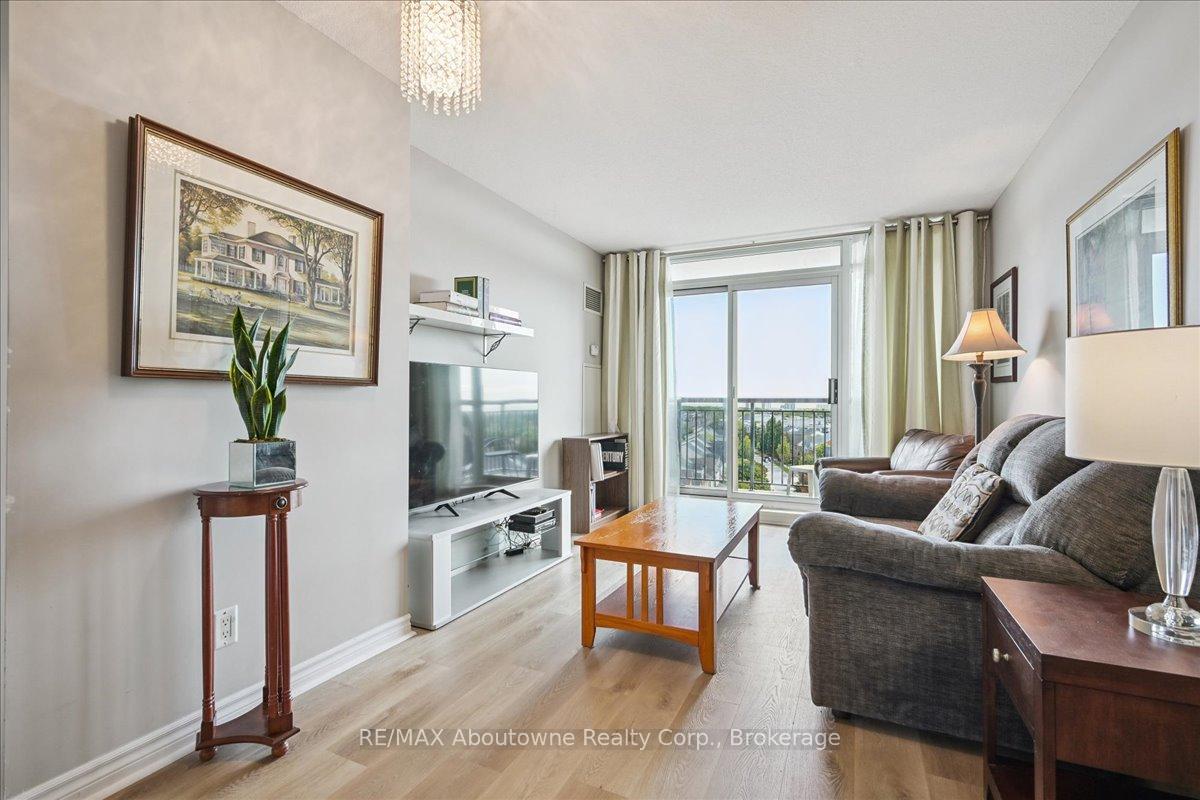 Photo 14 of Unit 805, 2325 Central Park Drive, Oakville, River Oaks — HOMEH
