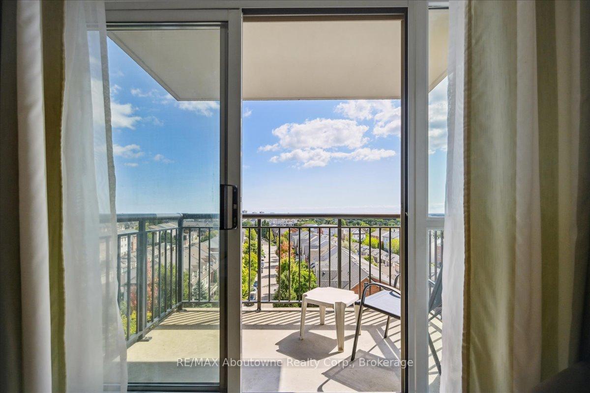 Photo 30 of Unit 805, 2325 Central Park Drive, Oakville, River Oaks — HOMEH