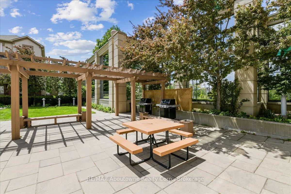 Photo 38 of Unit 805, 2325 Central Park Drive, Oakville, River Oaks — HOMEH