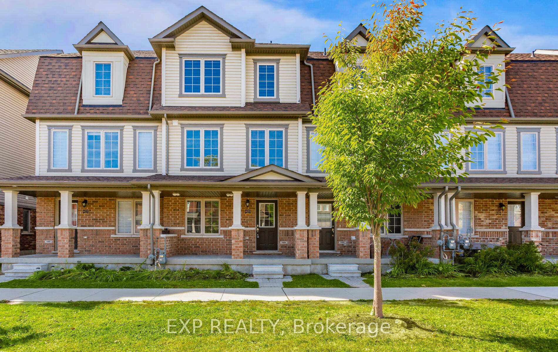 Front of Unit 53, 620 Linden Drive