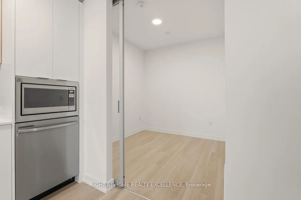 Photo 8 of Unit B-519, 9751 Markham Road, Markham, Greensborough — HOMEH