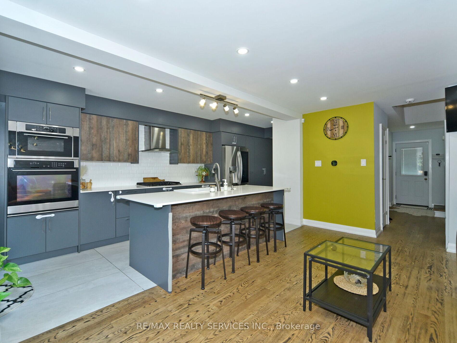 Photo 14 of Unit 80, 46 Lindisfarne Way E, Markham, Markham Village — HOMEH