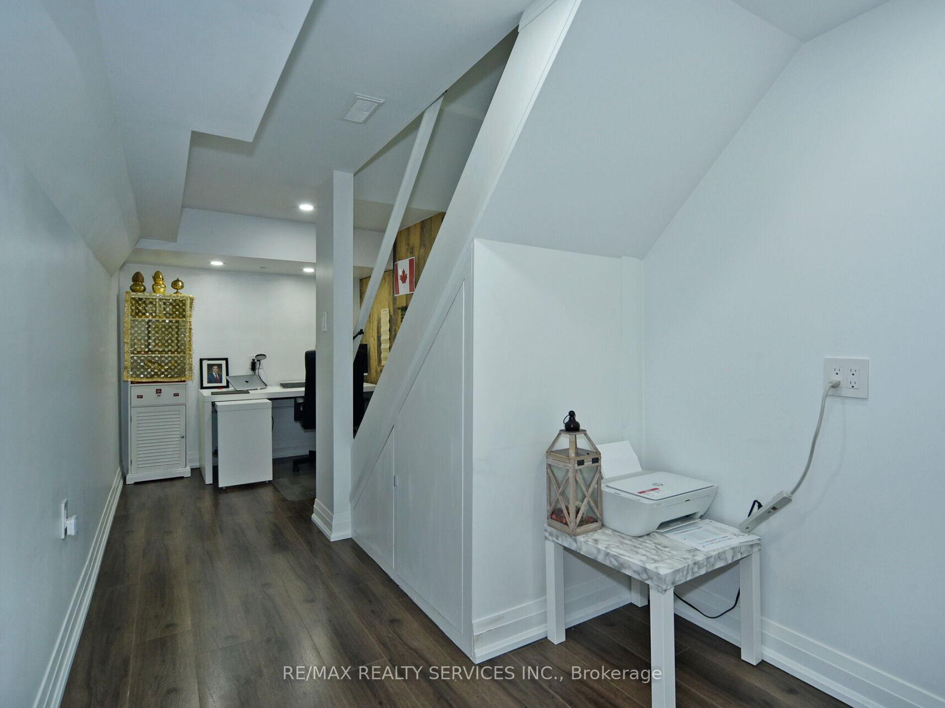Photo 23 of Unit 80, 46 Lindisfarne Way E, Markham, Markham Village — HOMEH
