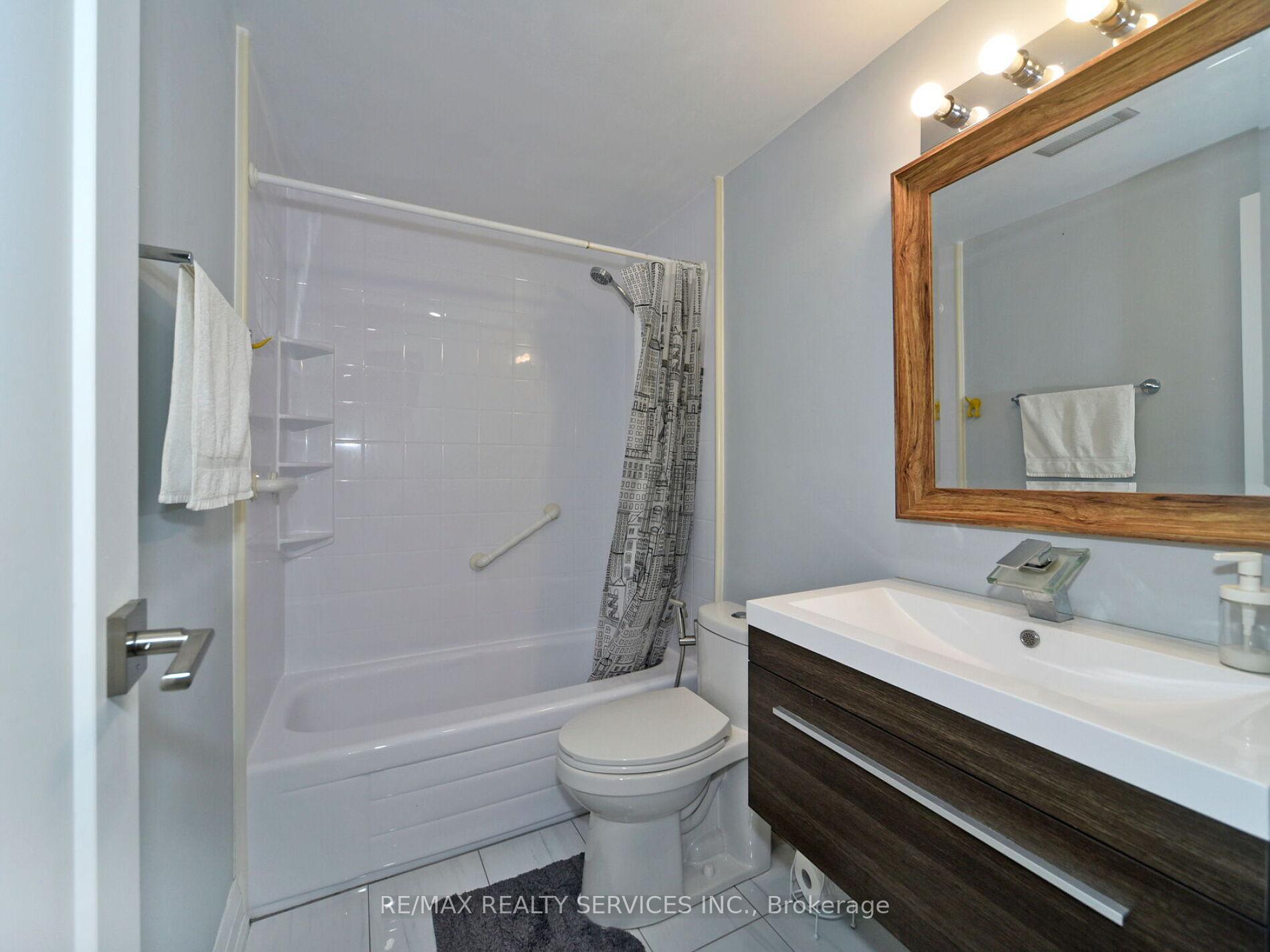 Photo 45 of Unit 80, 46 Lindisfarne Way E, Markham, Markham Village — HOMEH