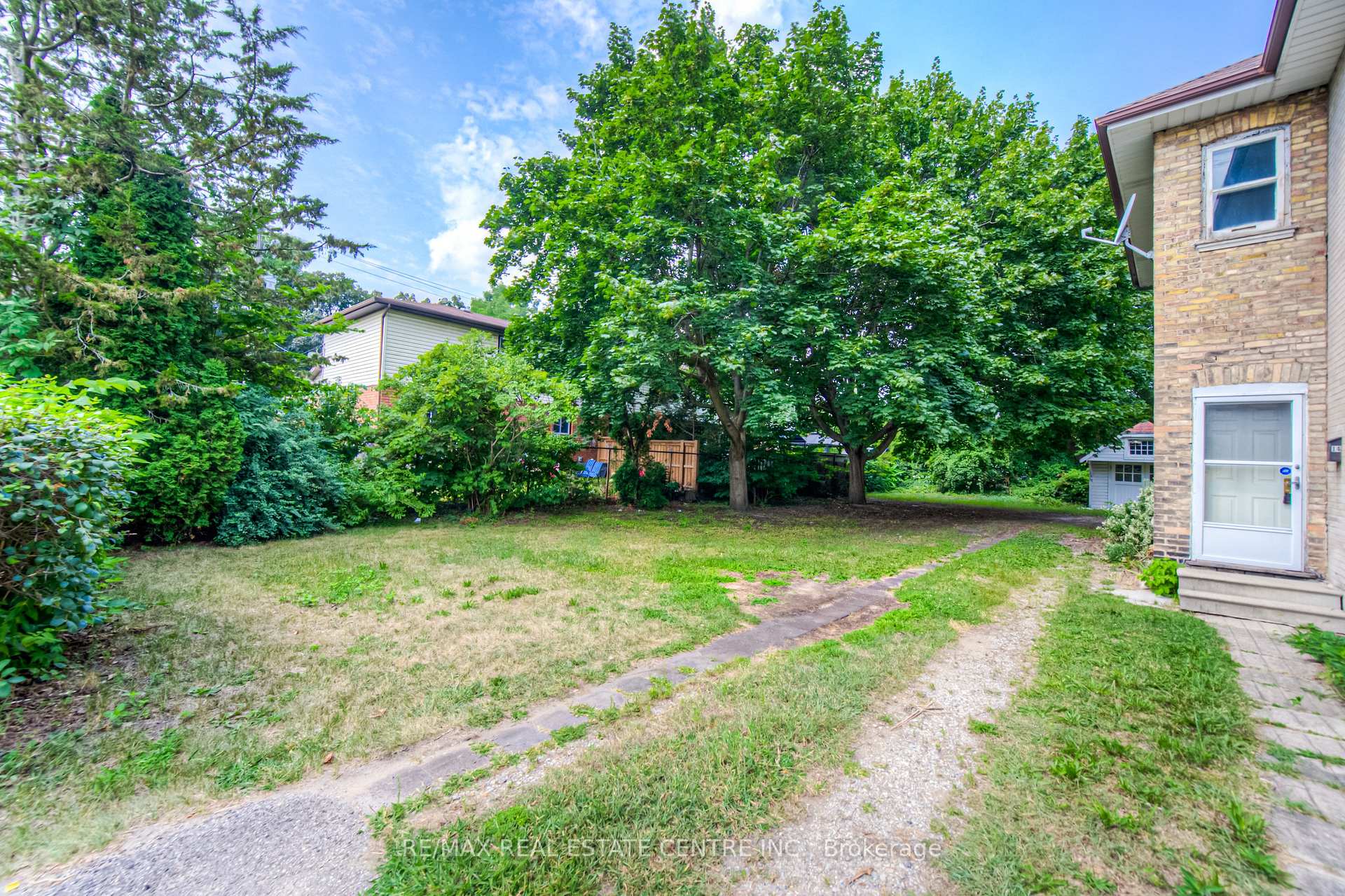 Photo 14 of 14 Bond Street, Brant, Brantford Twp — HOMEH