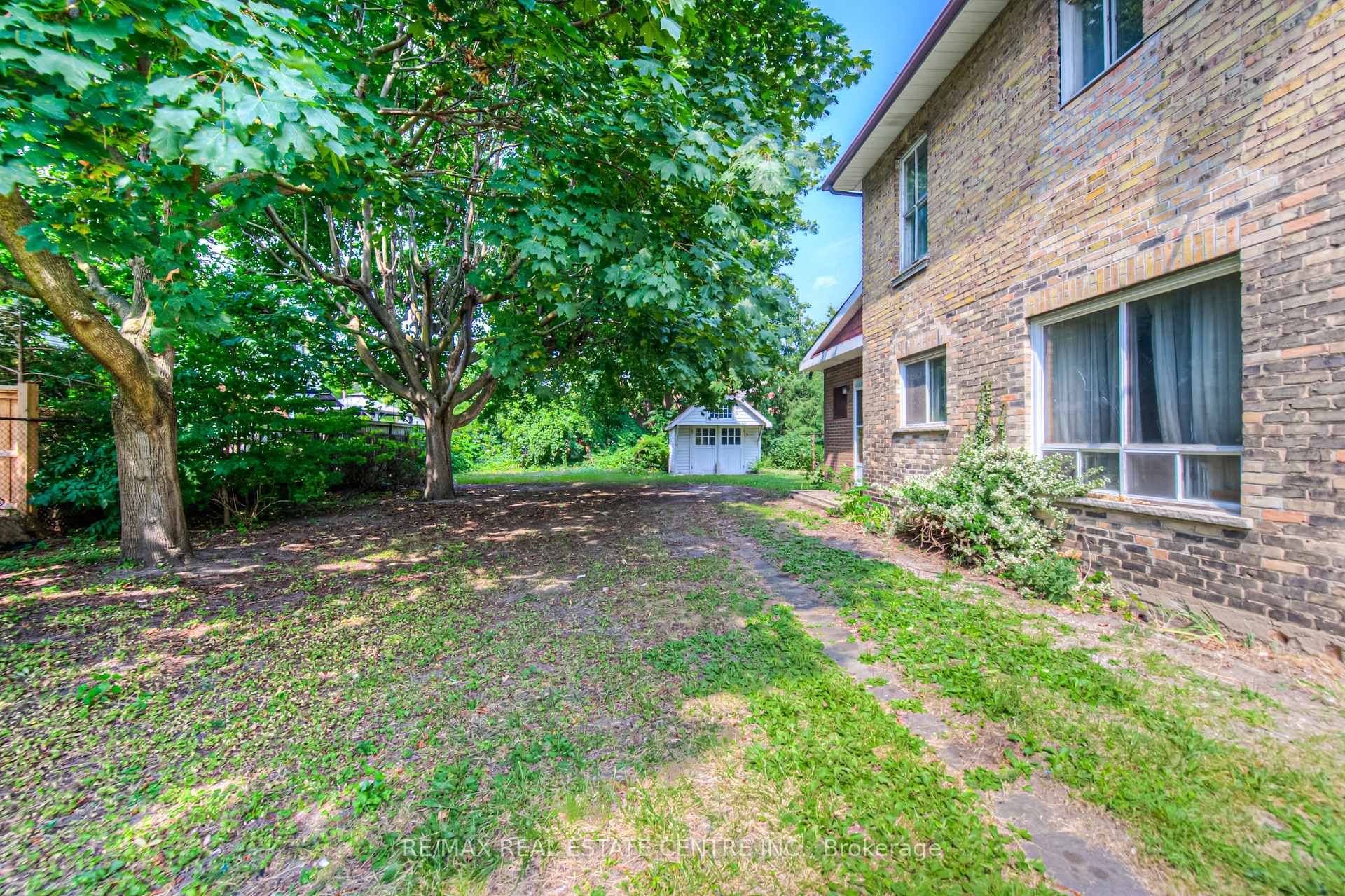 Photo 18 of 14 Bond Street, Brant, Brantford Twp — HOMEH