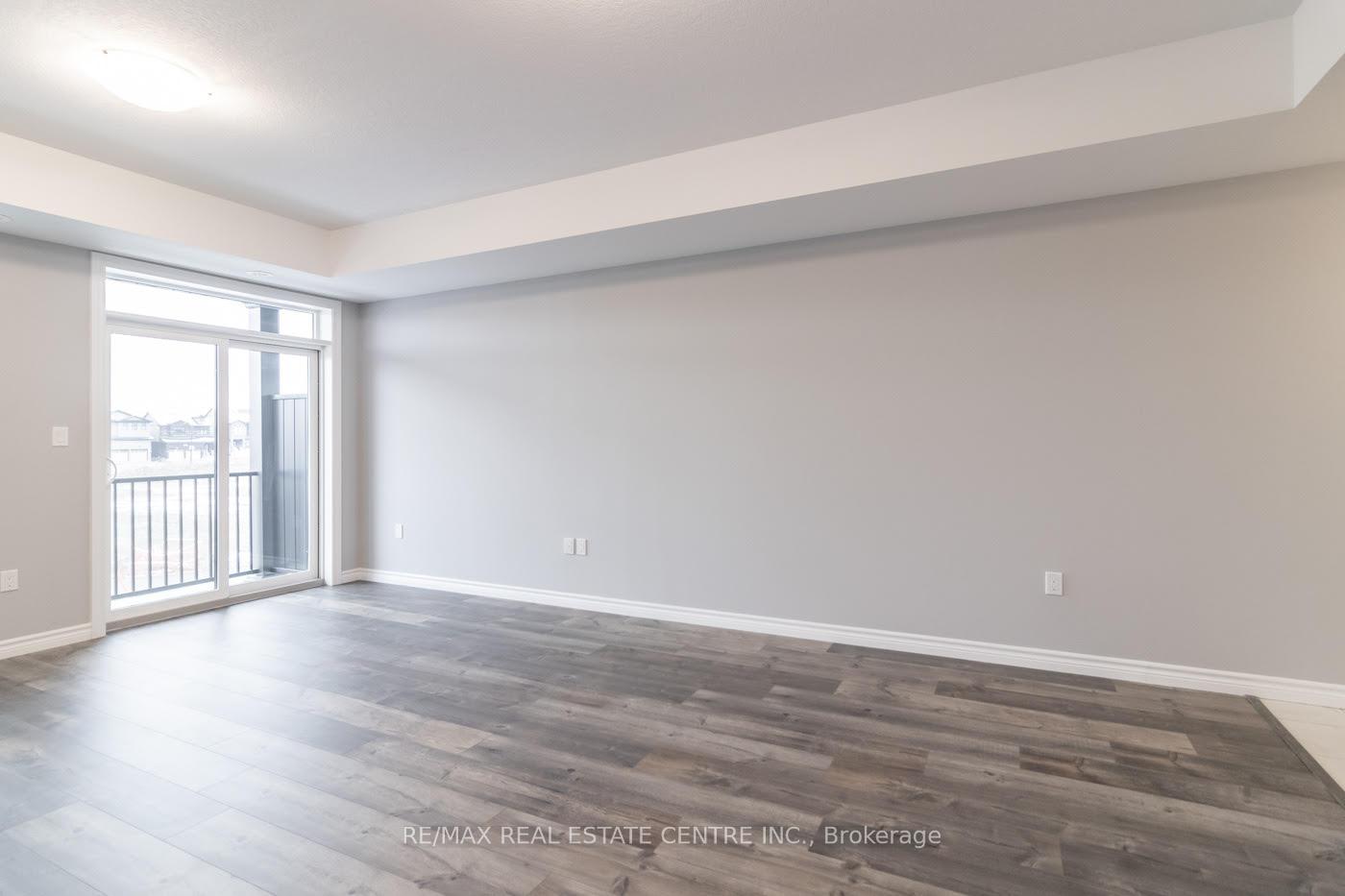 Photo 7 of 210 Wheat Lane, Kitchener — HOMEH