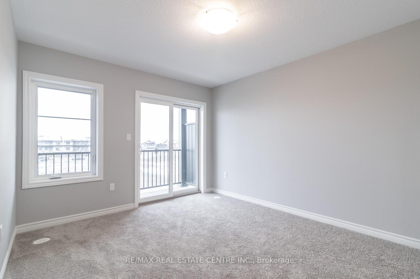 Photo 15 of 210 Wheat Lane, Kitchener — HOMEH