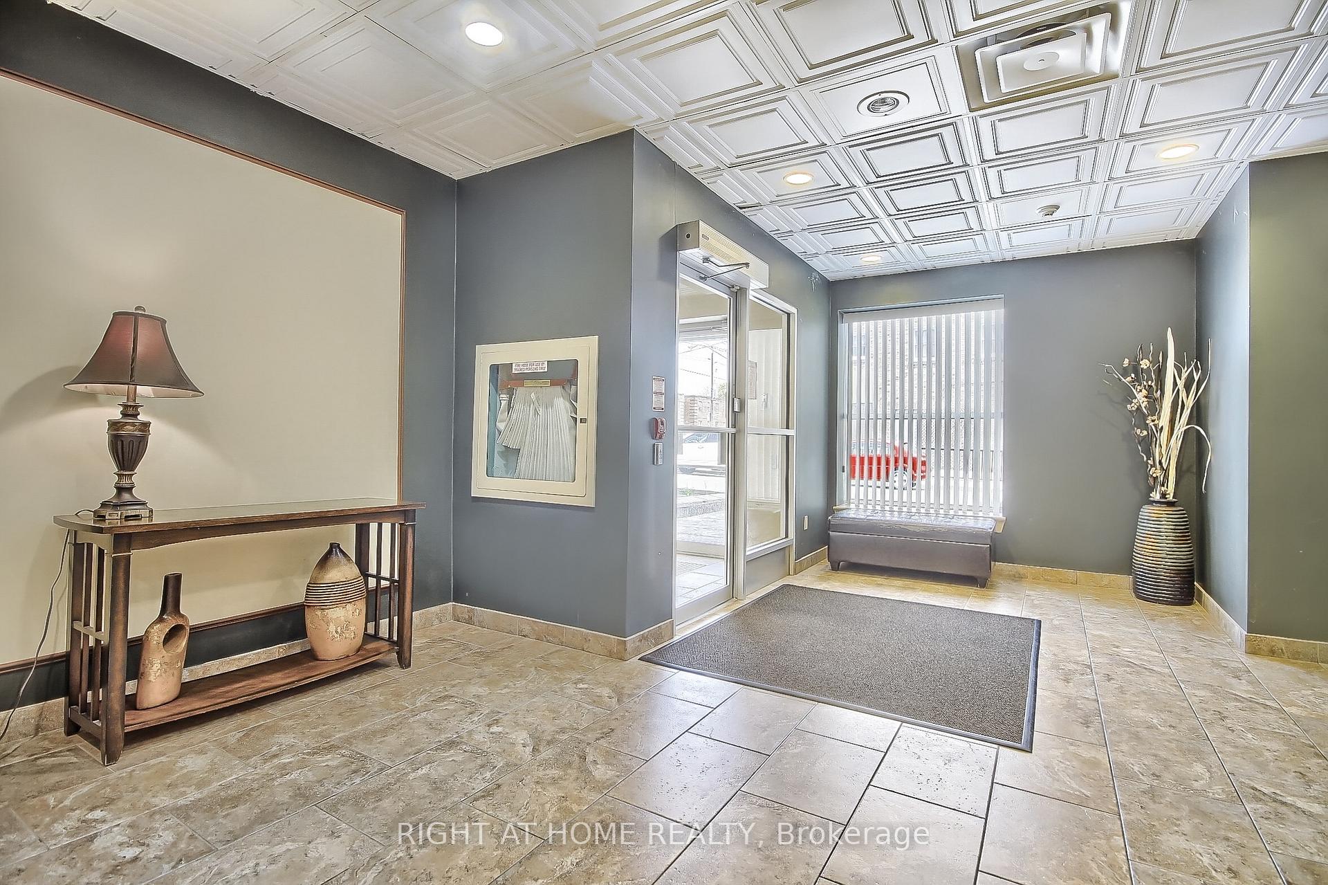 Photo 4 of Unit Ph7, 955 O'connor Drive E, Toronto, O'Connor-Parkview — HOMEH