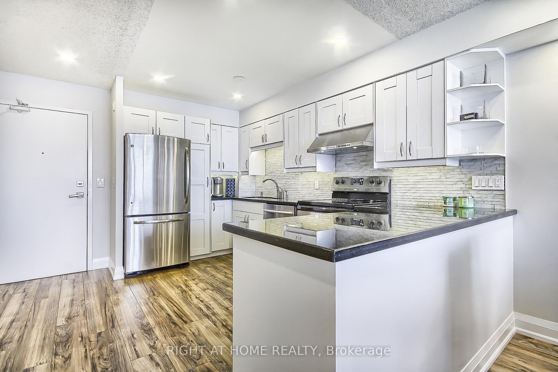 Photo 13 of Unit Ph7, 955 O'connor Drive E, Toronto, O'Connor-Parkview — HOMEH