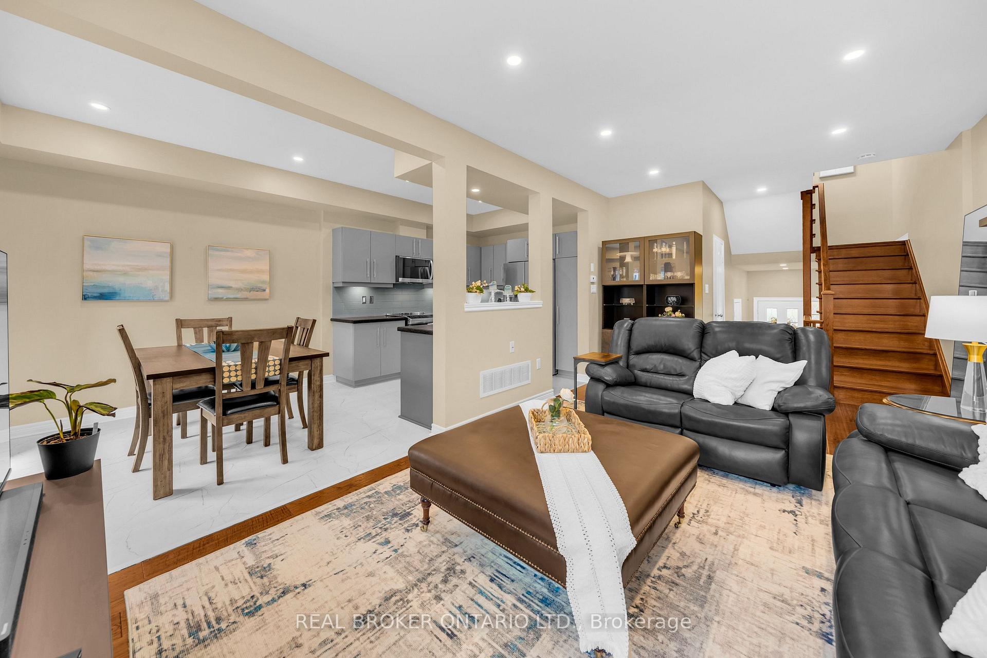 Photo 9 of Unit 22, 40 Dartmouth Gate, Hamilton, Lakeshore — HOMEH