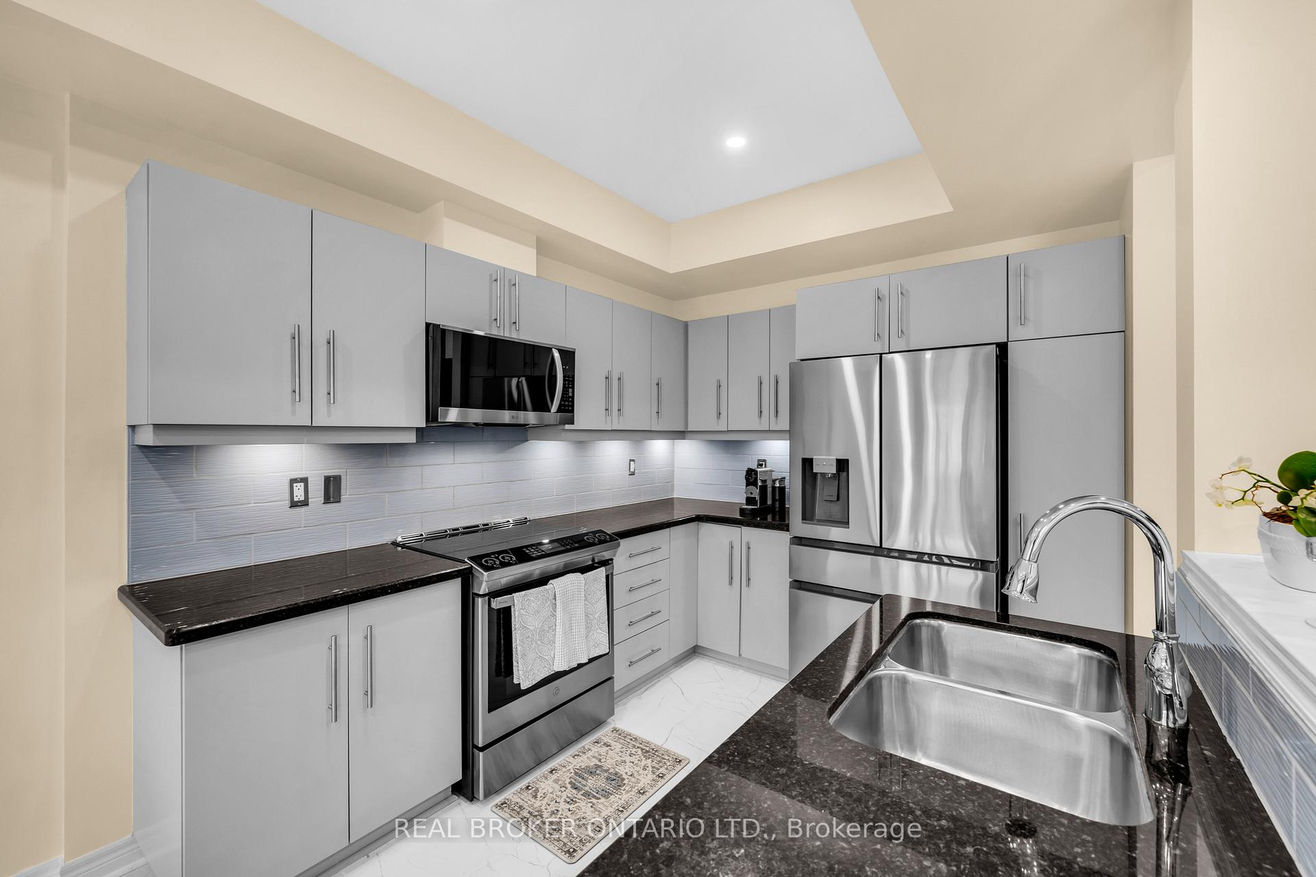 Photo 14 of Unit 22, 40 Dartmouth Gate, Hamilton, Lakeshore — HOMEH