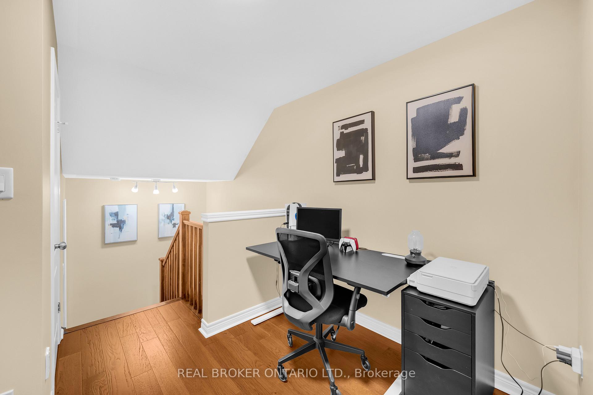 Photo 24 of Unit 22, 40 Dartmouth Gate, Hamilton, Lakeshore — HOMEH