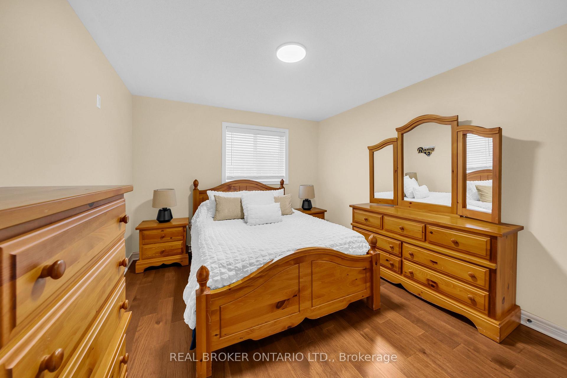 Photo 25 of Unit 22, 40 Dartmouth Gate, Hamilton, Lakeshore — HOMEH