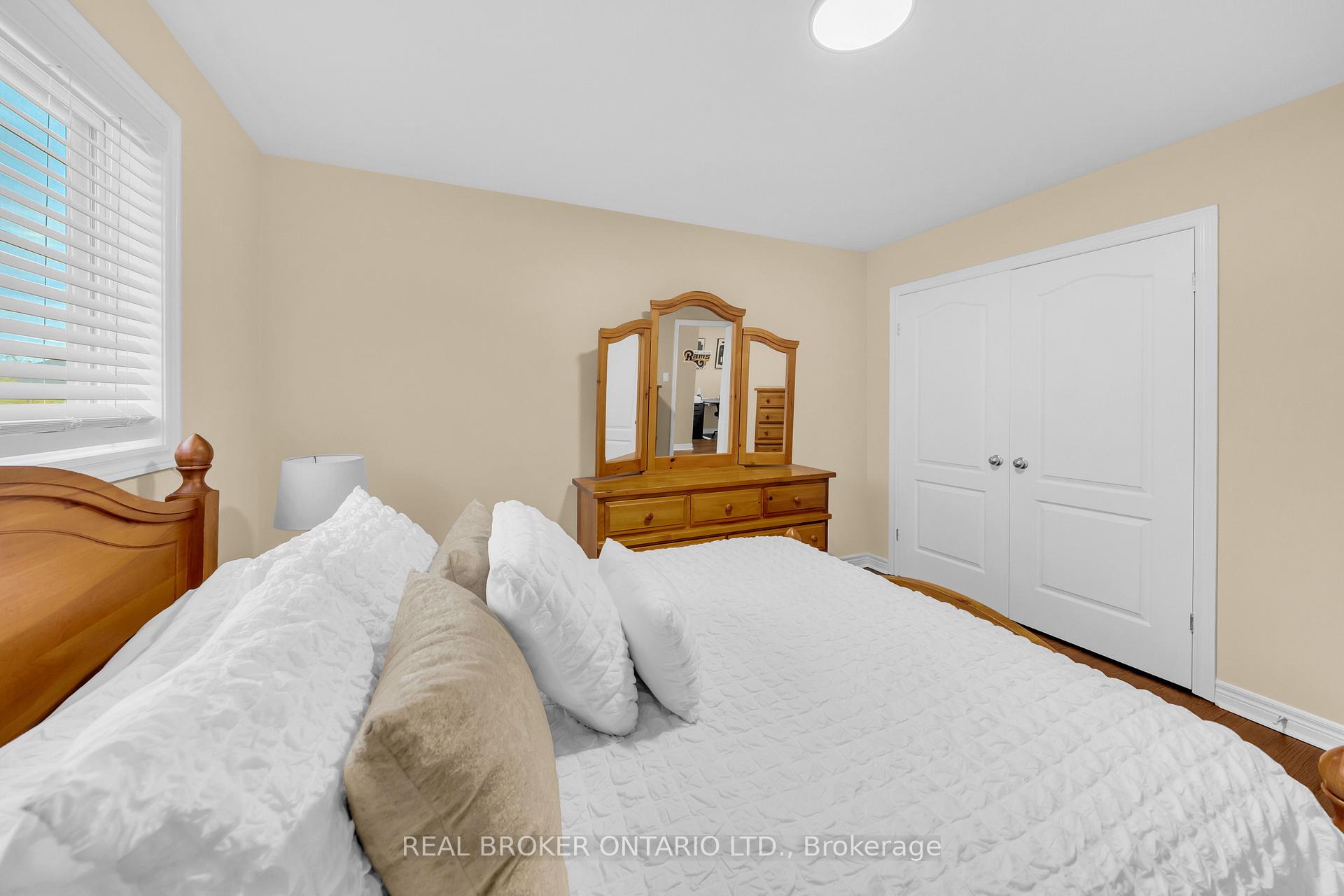 Photo 26 of Unit 22, 40 Dartmouth Gate, Hamilton, Lakeshore — HOMEH