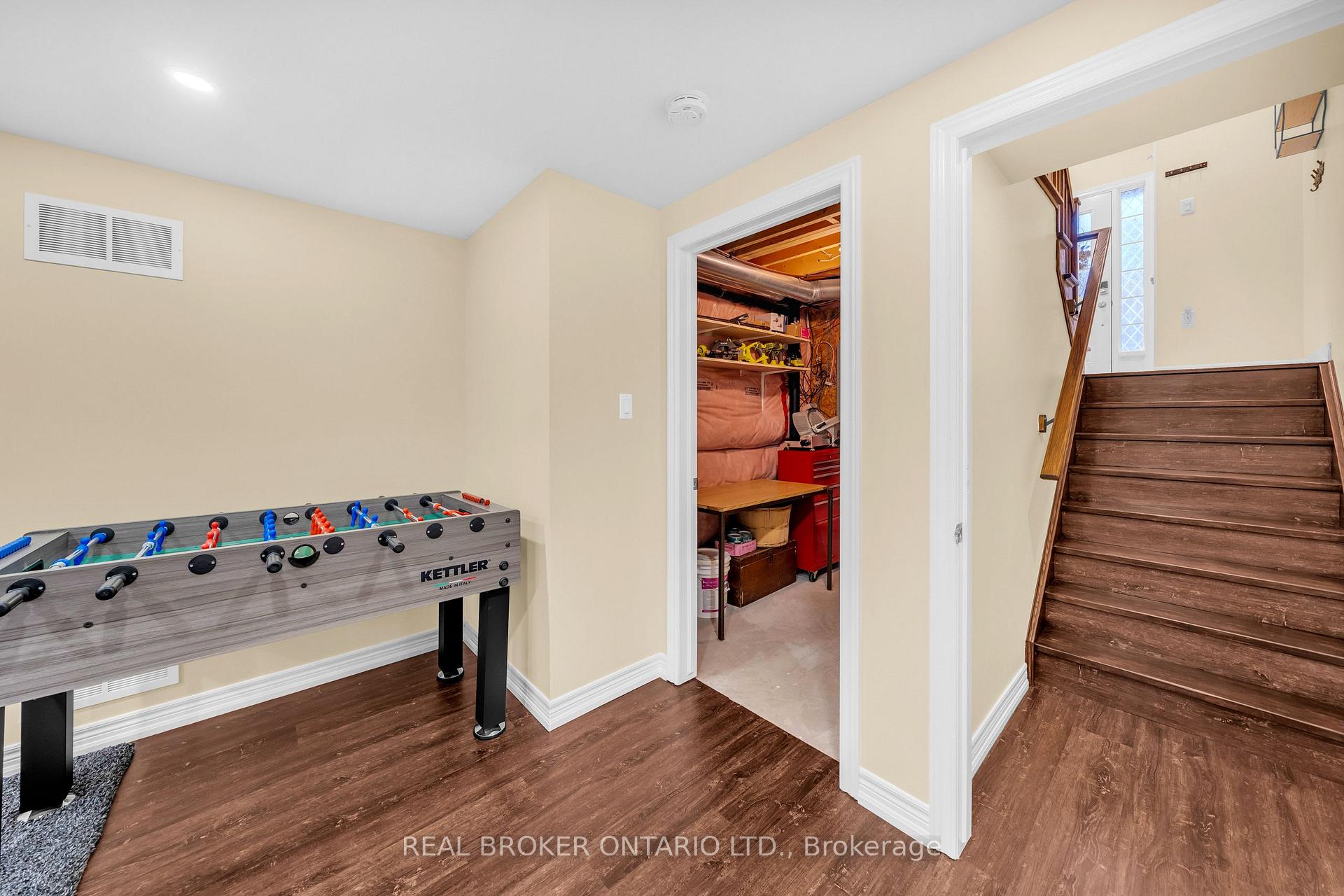 Photo 32 of Unit 22, 40 Dartmouth Gate, Hamilton, Lakeshore — HOMEH