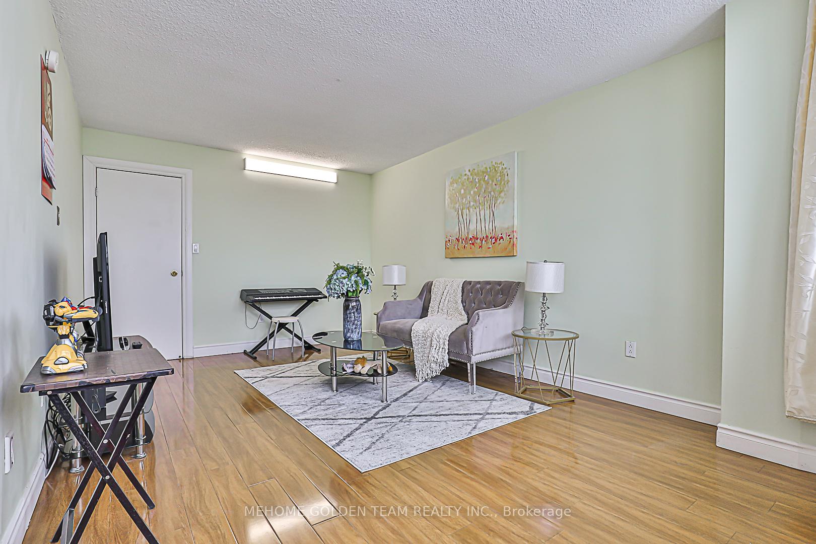 Photo 5 of Unit 1910, 100 Echo Point, Scarborough, L'Amoreaux — HOMEH