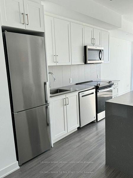 Photo 5 of Unit 402, 681 Yonge Street E, Barrie, Painswick South — HOMEH