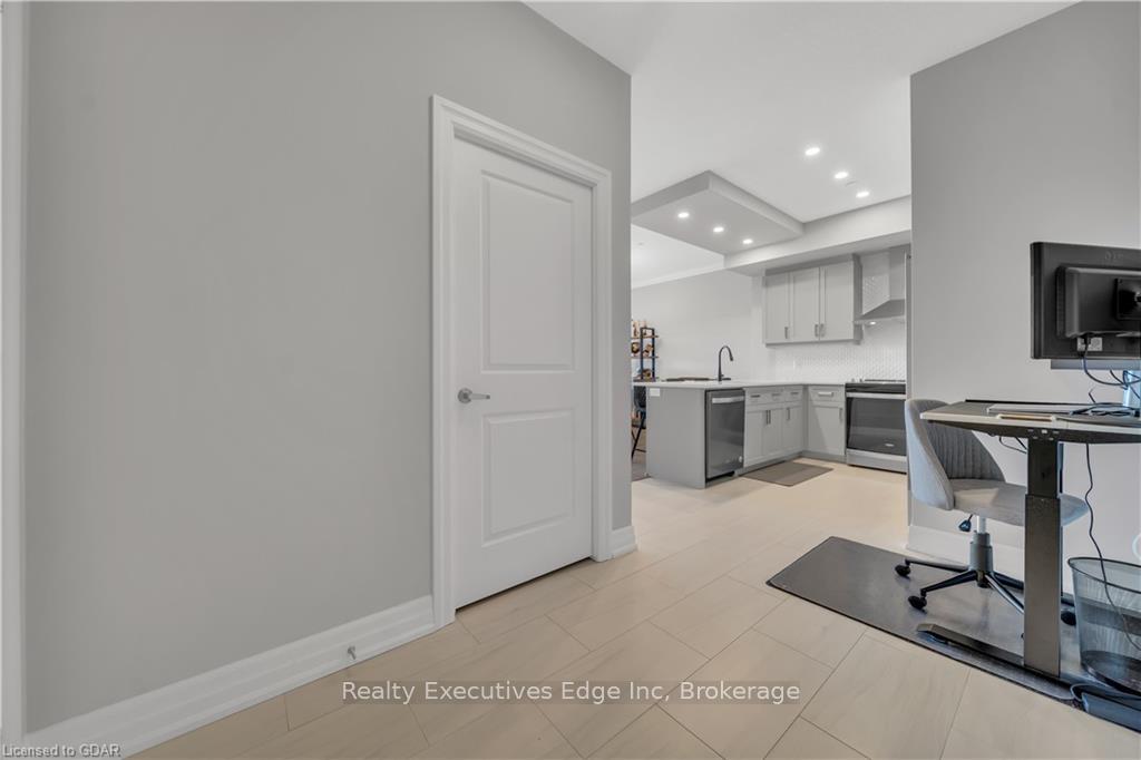Photo 12 of Unit 1006, 1880 Gordon Street, Guelph, Pineridge/Westminster Woods — HOMEH