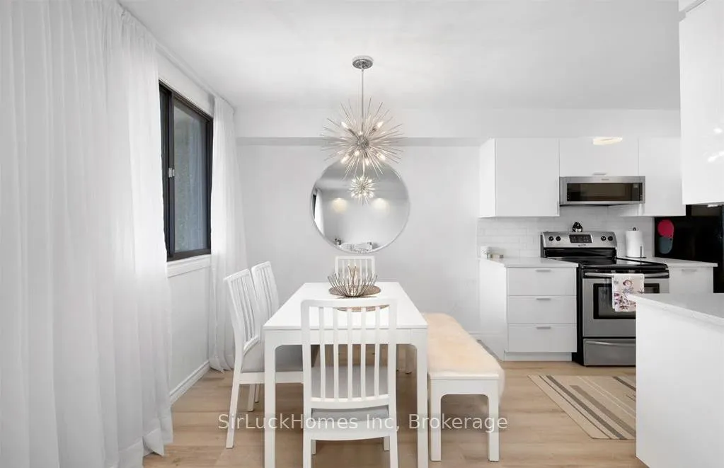 Photo 6 of Unit 1807, 150 Park Street W, Windsor — HOMEH