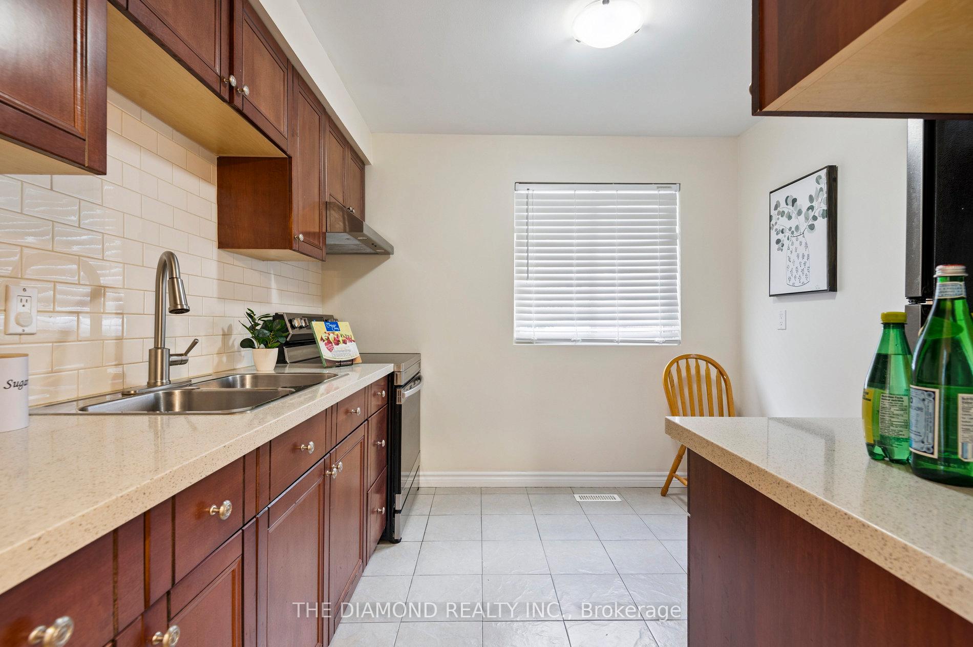 Photo 12 of Unit 6, 72 Dusay Place, Scarborough, L'Amoreaux — HOMEH