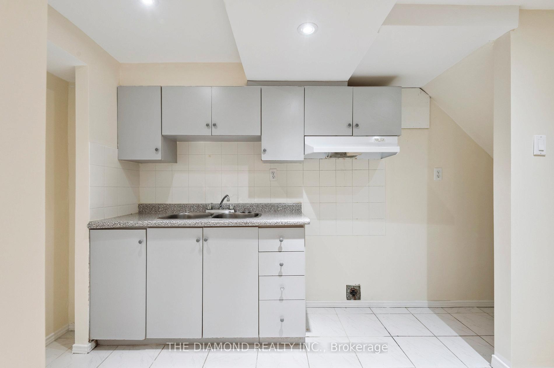 Photo 42 of Unit 6, 72 Dusay Place, Scarborough, L'Amoreaux — HOMEH