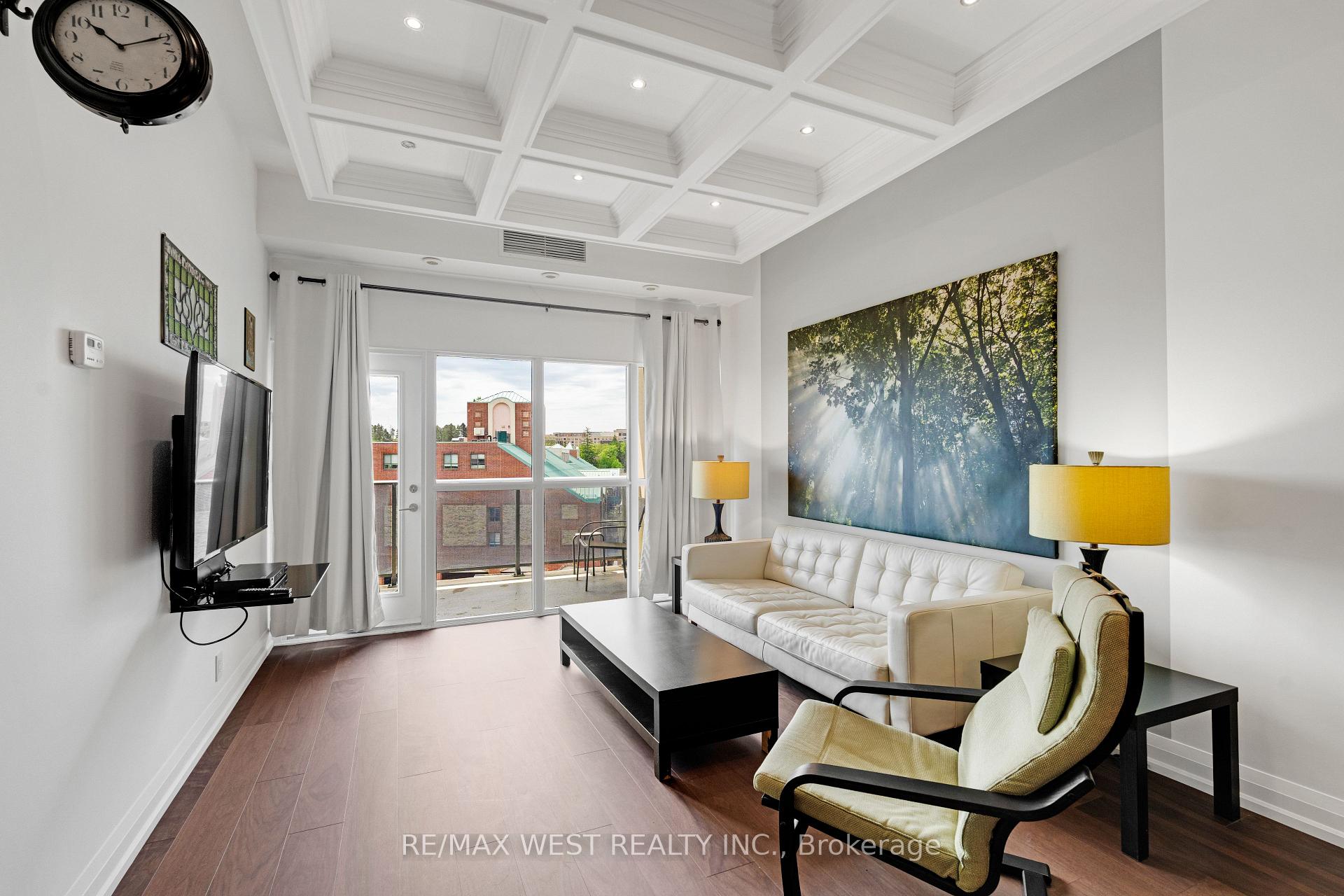 Photo 6 of Unit 516, 83 Woodbridge Avenue, Vaughan, West Woodbridge — HOMEH