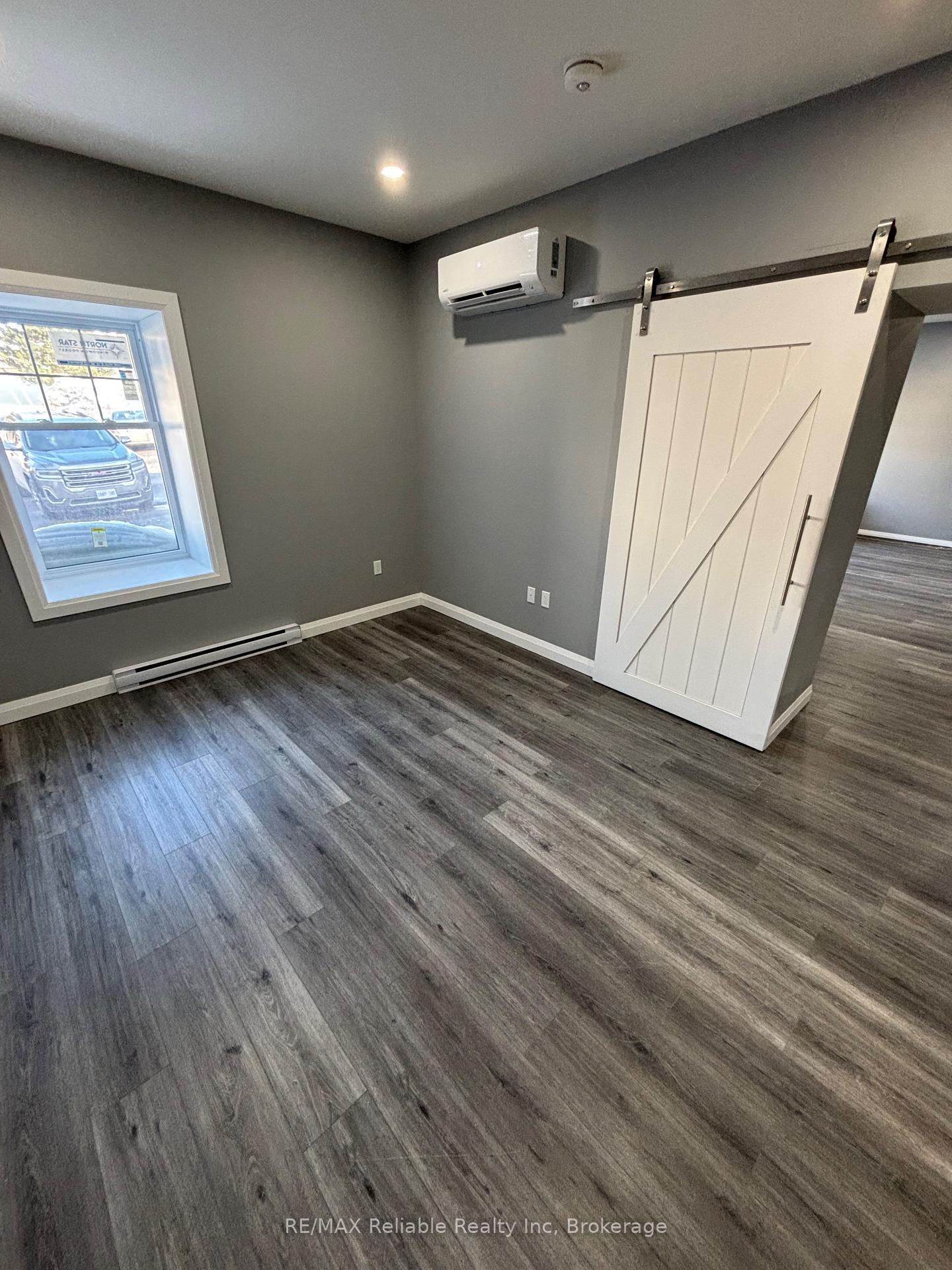 Photo 6 of Unit 104, 69 Albert Street, Central Huron, Clinton — HOMEH
