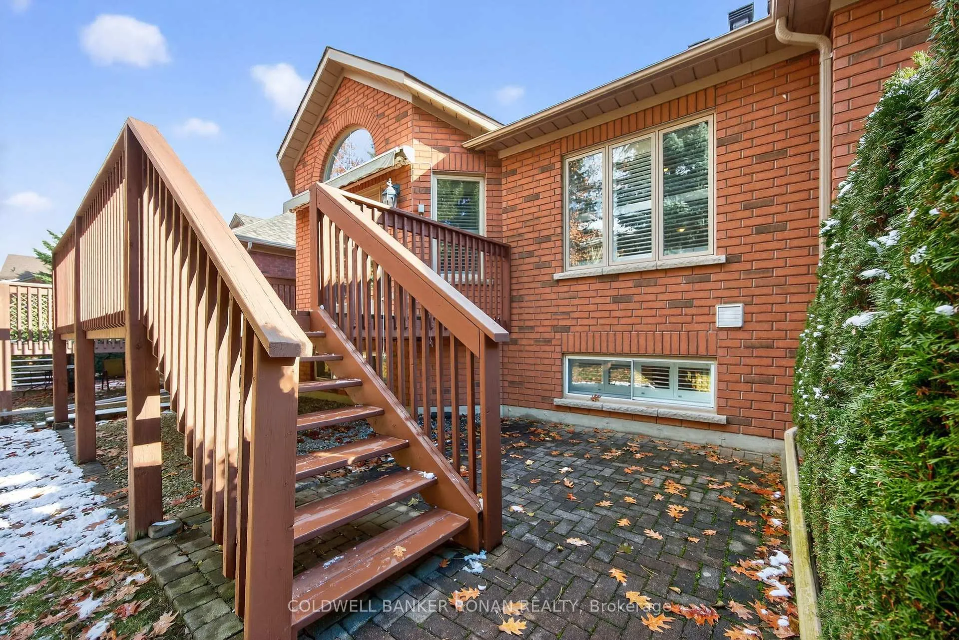 Photo 23 of Unit 21, 8 Montebello Terrace, New Tecumseth, Alliston — HOMEH