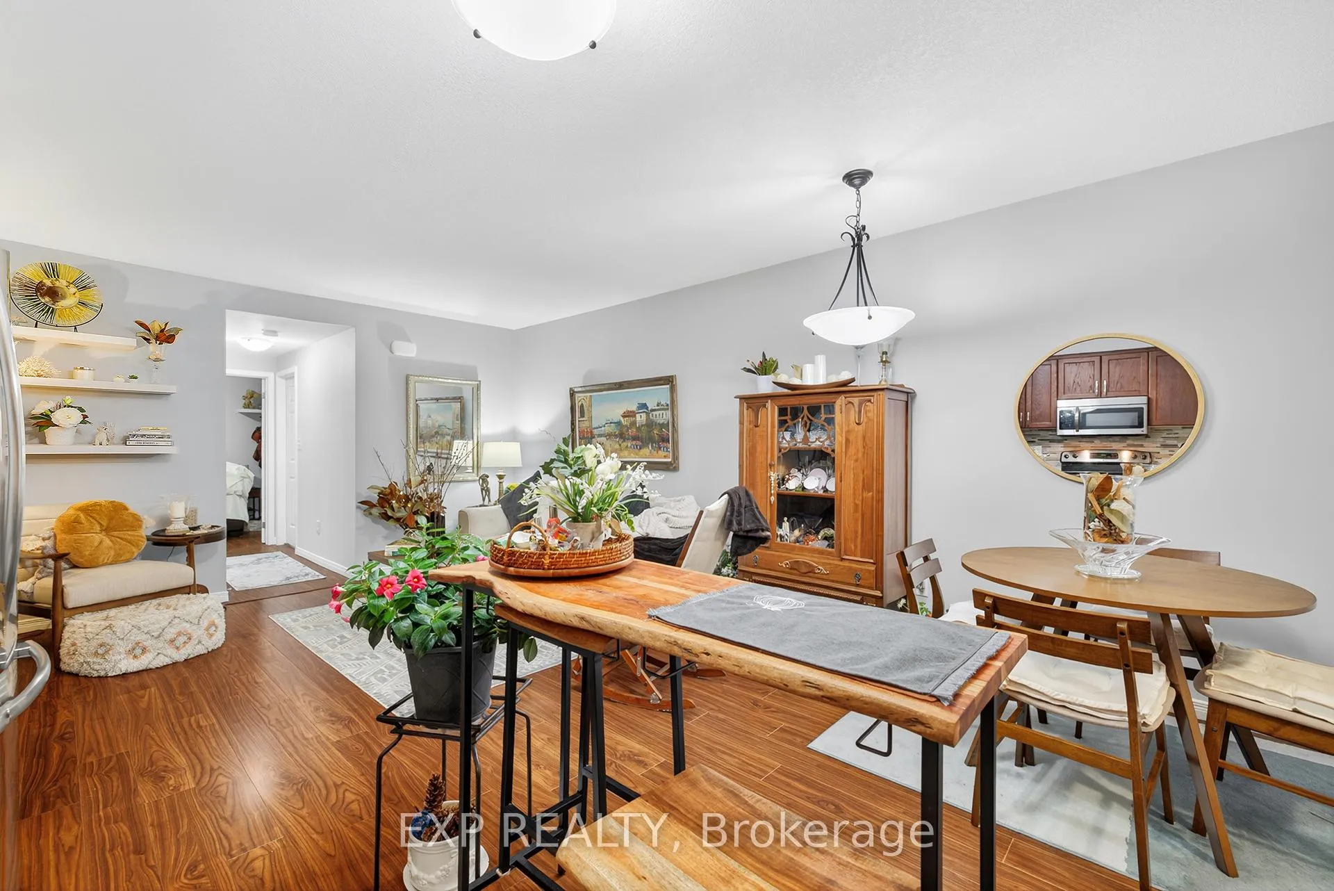 Photo 8 of Unit 6A, 230 Jessica Crescent, Kitchener — HOMEH