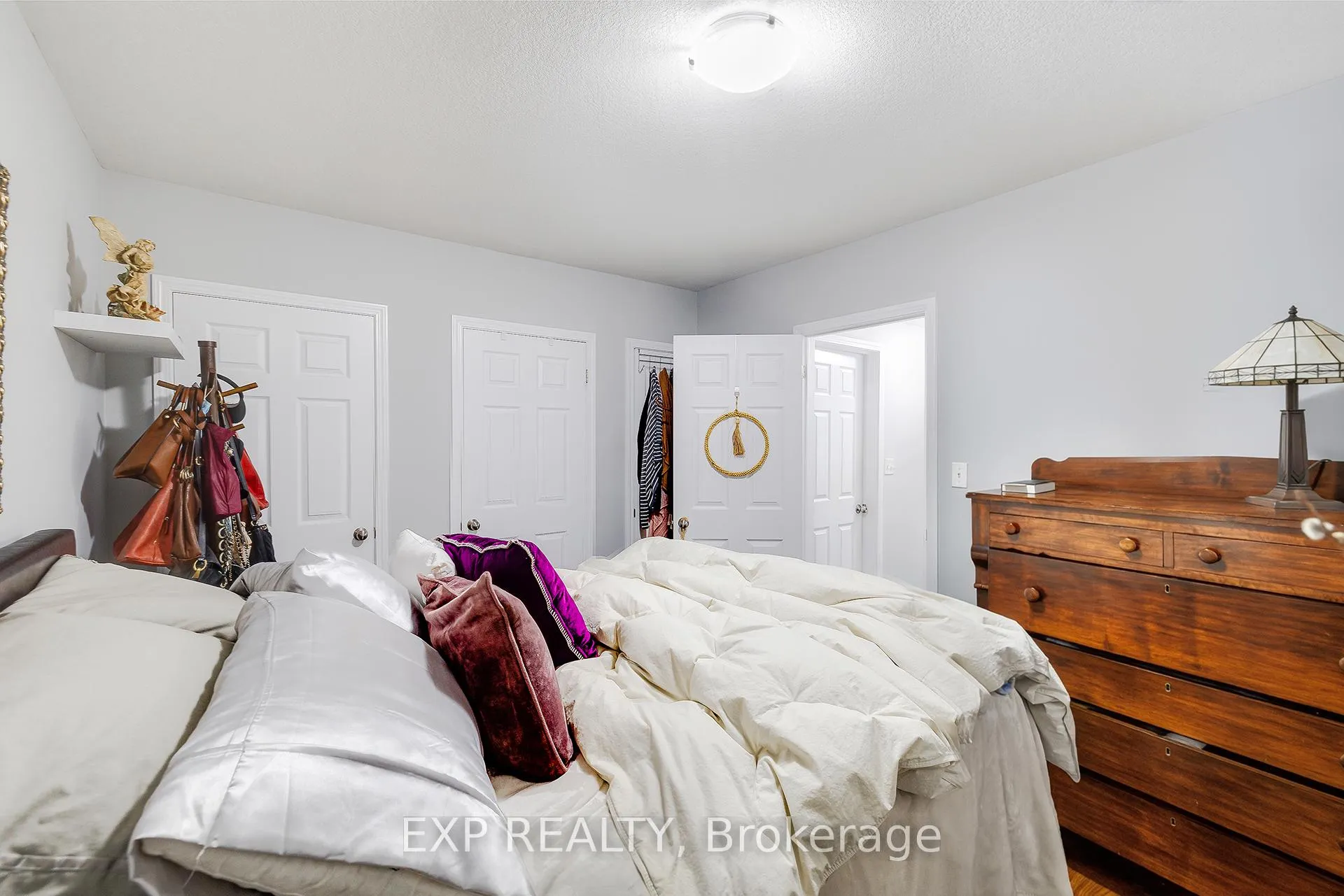 Photo 12 of Unit 6A, 230 Jessica Crescent, Kitchener — HOMEH