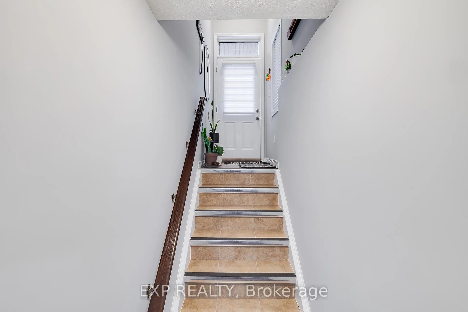 Photo 15 of Unit 6A, 230 Jessica Crescent, Kitchener — HOMEH