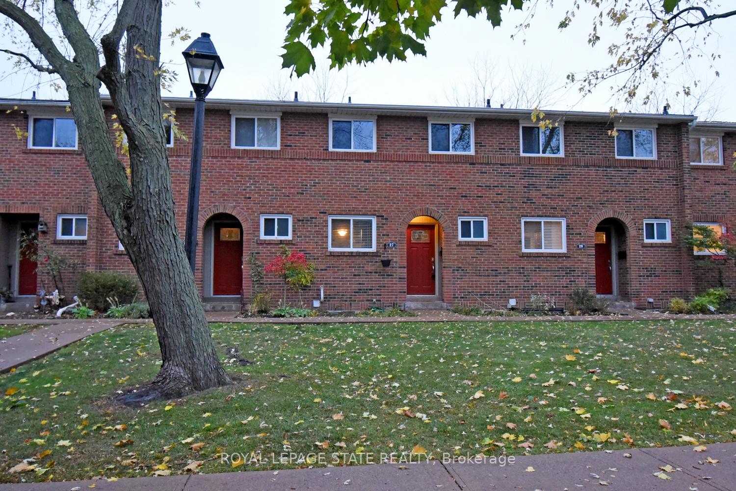 Photo 1 of Unit 27, 125 Livingston Avenue, Grimsby, Grimsby West — HOMEH