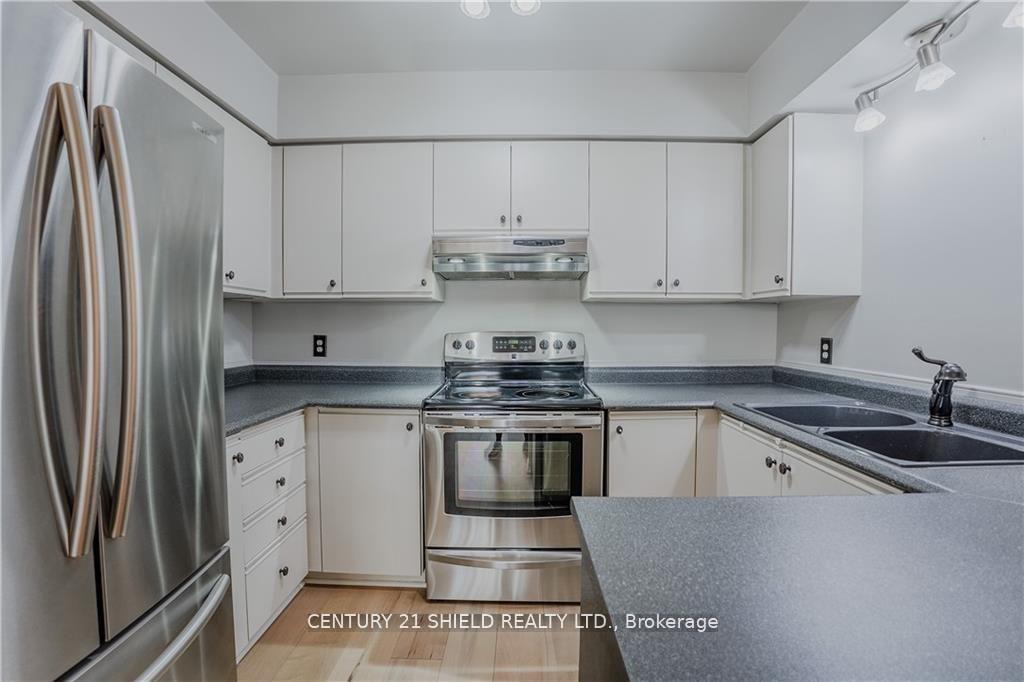 Photo 15 of Unit #112, 121 Water Street W, Cornwall — HOMEH