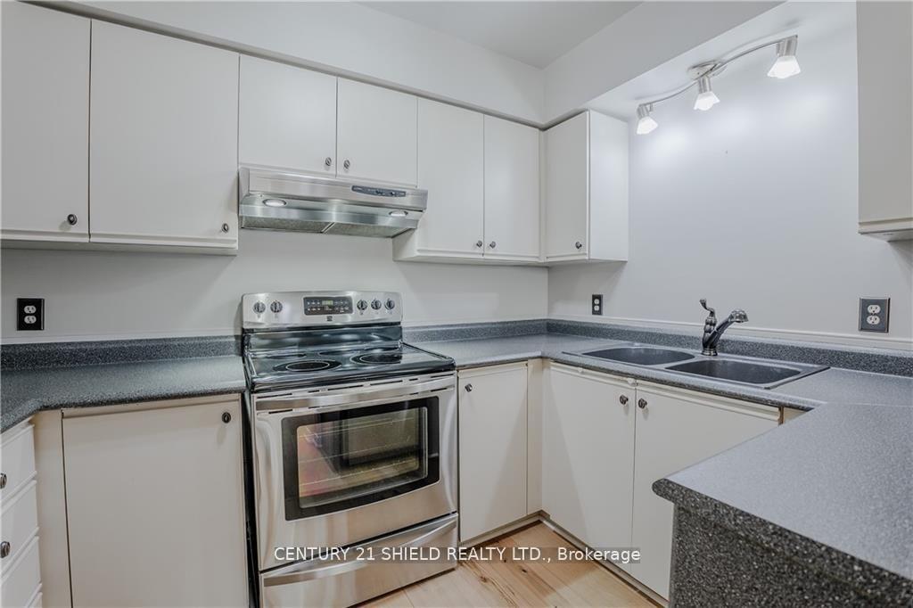 Photo 16 of Unit #112, 121 Water Street W, Cornwall — HOMEH