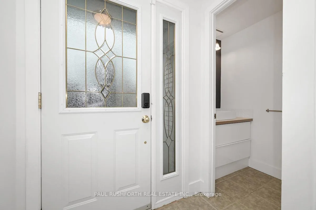 Photo 4 of 2 Dolan Drive, Ottawa, Barrhaven - Pheasant Run — HOMEH