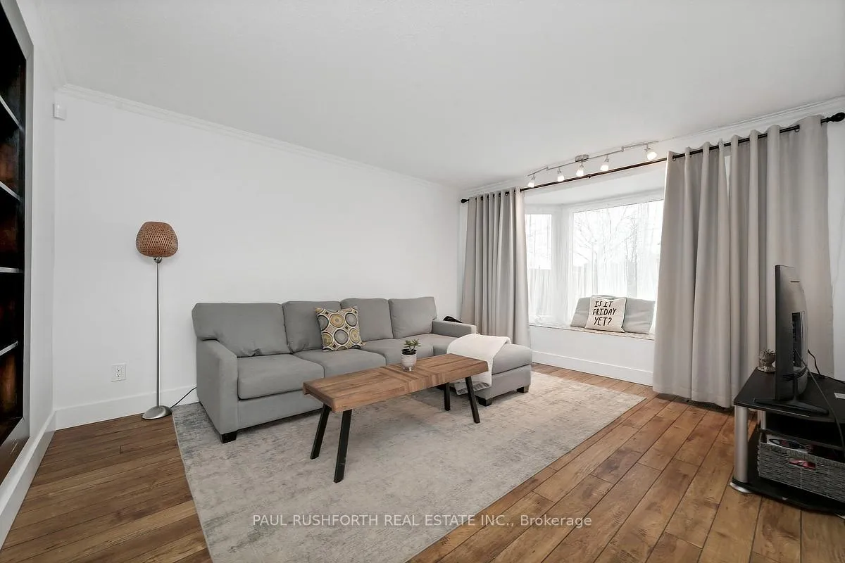 Photo 7 of 2 Dolan Drive, Ottawa, Barrhaven - Pheasant Run — HOMEH