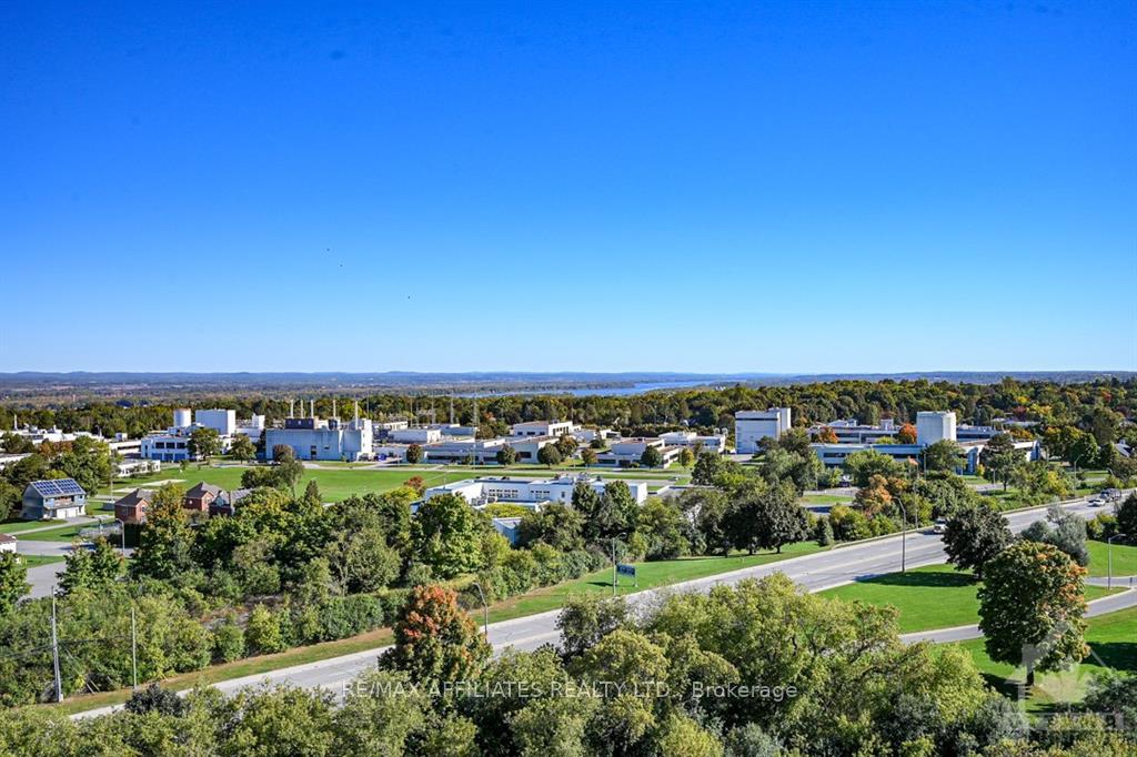 Photo 11 of Unit 1605, 665 Bathgate Drive, Ottawa, Carson Meadows — HOMEH
