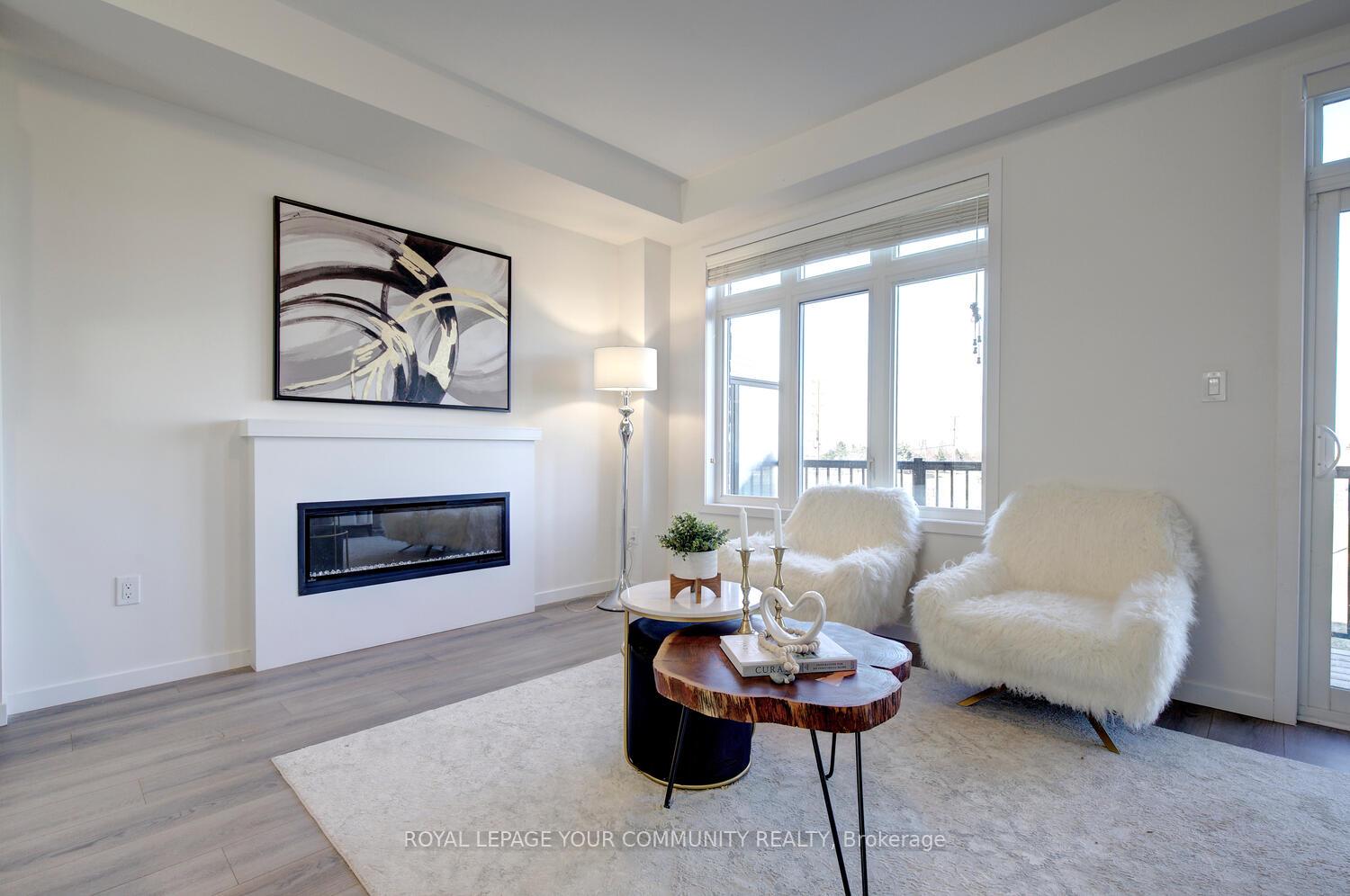Photo 21 of 14 Seacoasts Circle, Vaughan, Maple — HOMEH