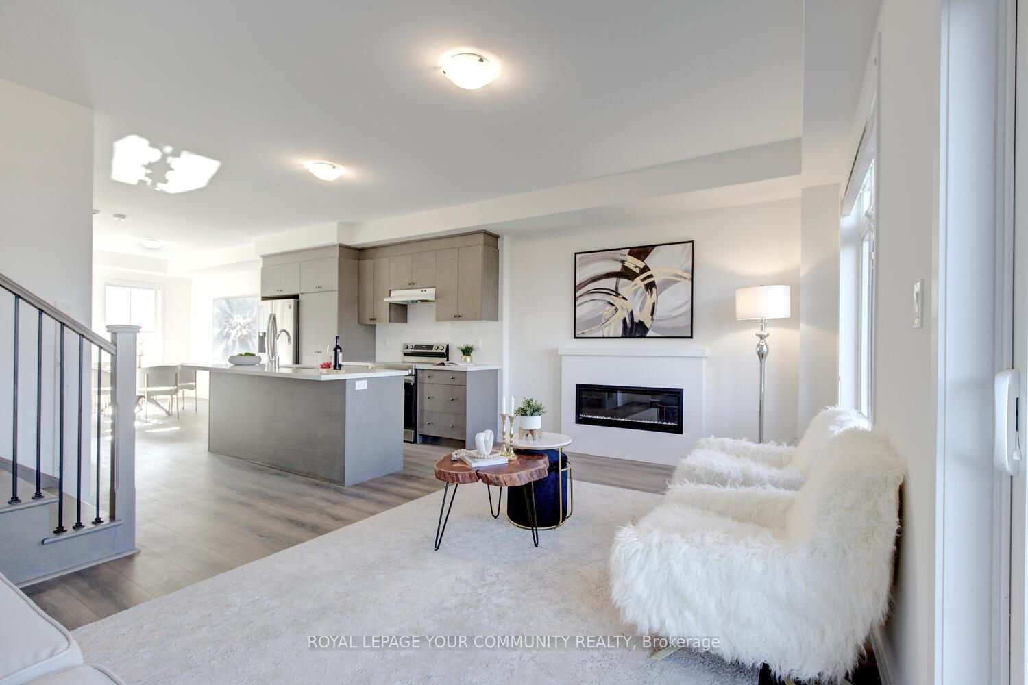 Photo 23 of 14 Seacoasts Circle, Vaughan, Maple — HOMEH