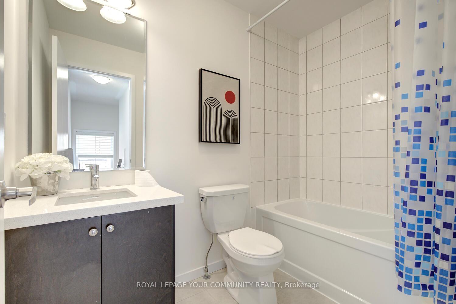 Photo 35 of 14 Seacoasts Circle, Vaughan, Maple — HOMEH